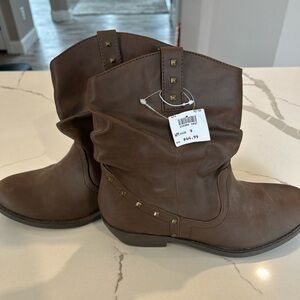 American Eagle Brown Studded Ankle Boots Women’s